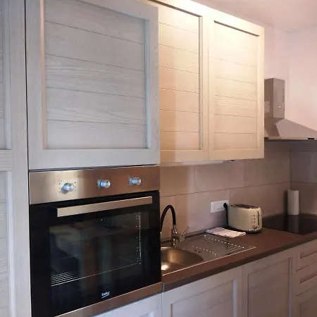 Daal Apartment *